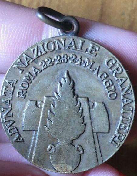 Medaglia (fronte) del primo raduno dei Granatieri di Sardegna 22-24 mag. 1932 -Roma