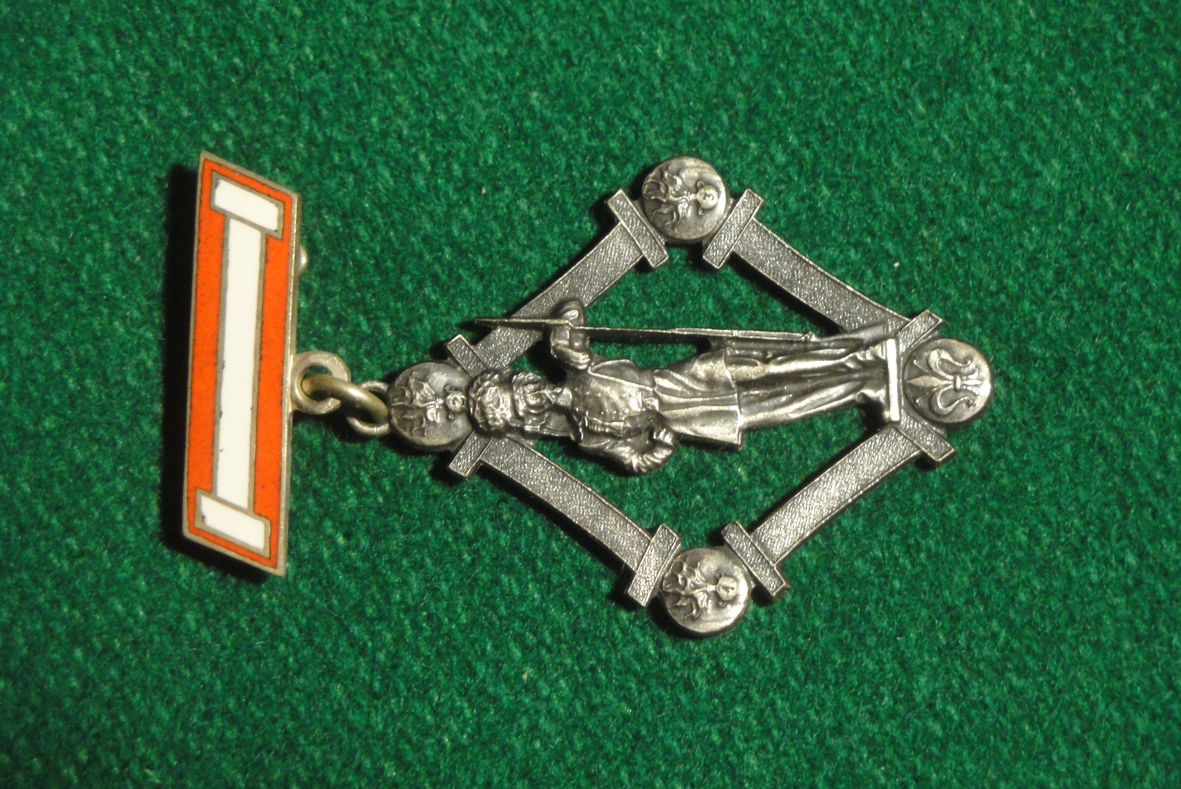 Medaglia (fronte) del tredicesimo raduno dei Granatieri di Sardegna 3-4 ott. 1964 - Firenze