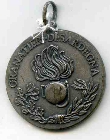  Medaglia (fronte) del ventinovesimo raduno dei Granatieri di Sardegna 17-18 set. 2005 - Jesi 
