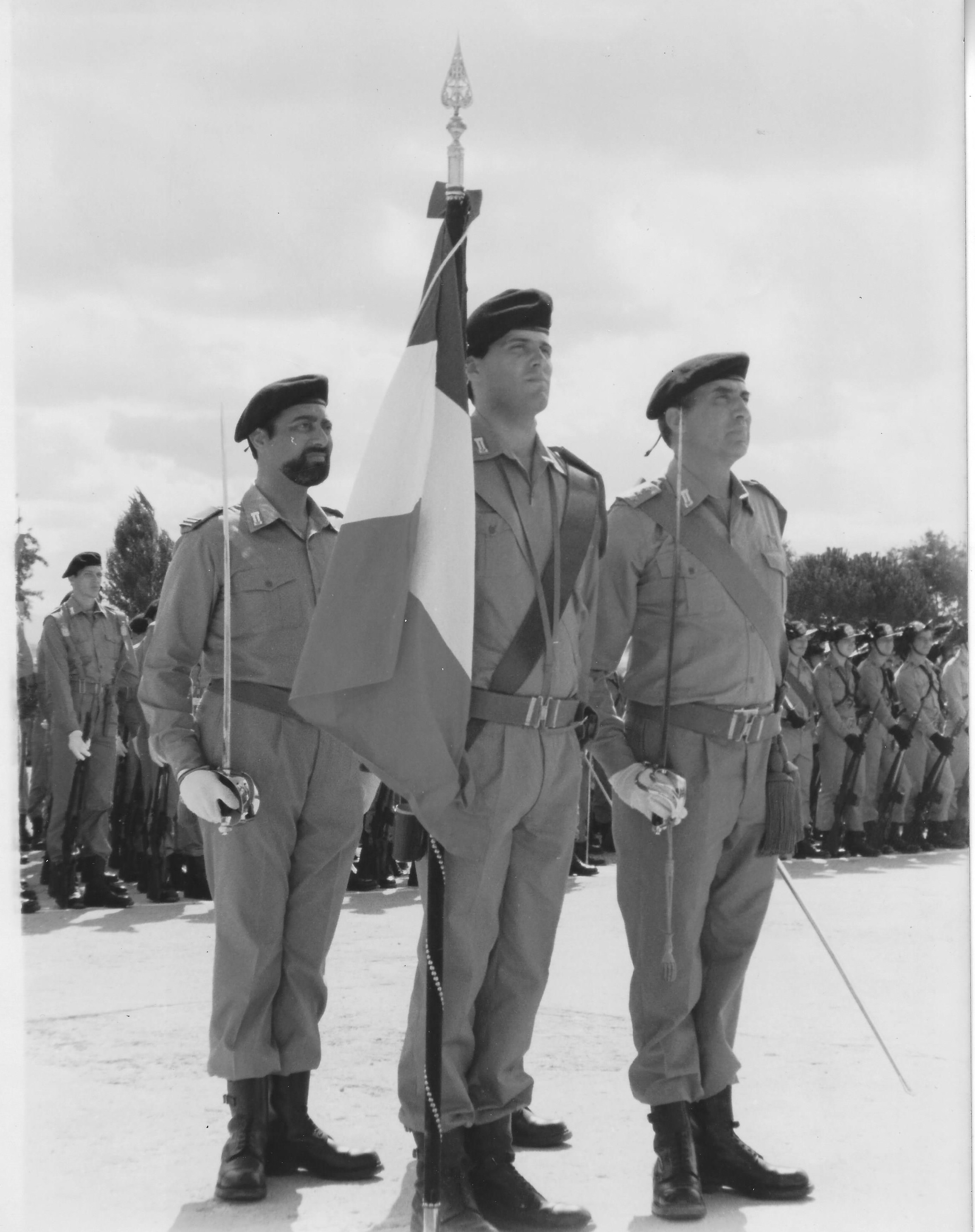  Consegna della Bandiera di Guerra del 2° Reggimento Granatieri di Sardegna all’ Alfiere S.Ten. f. (G.) RNU Bruno GARASSINO 